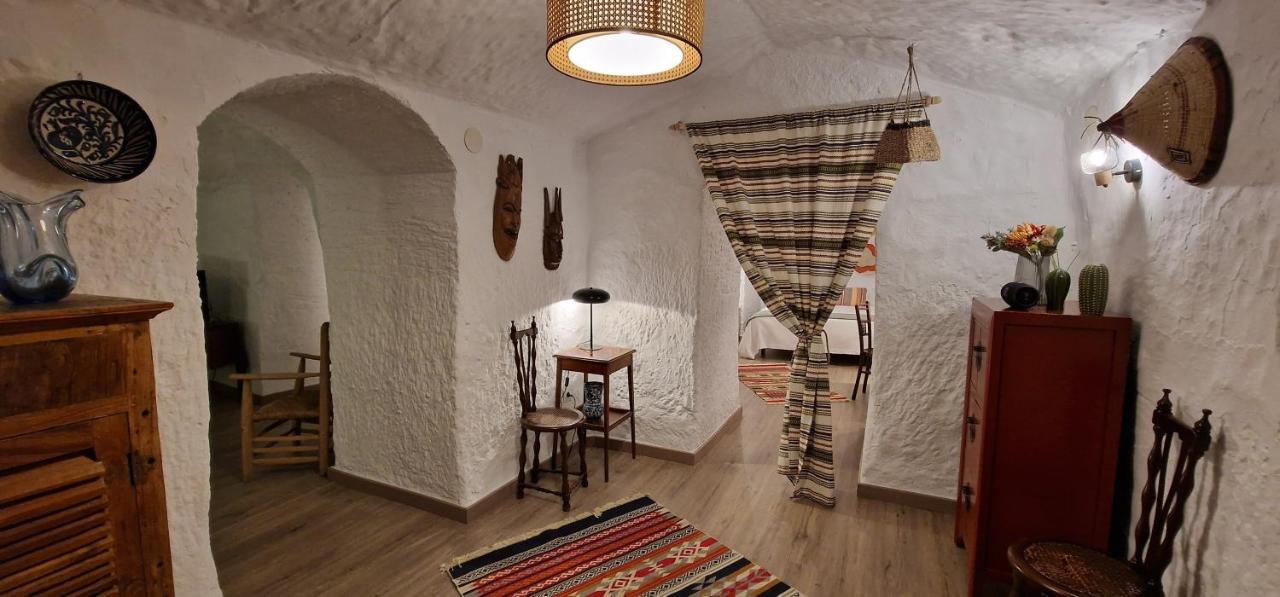 Cueva De La Higuera Villa Гуадикс Екстериор снимка
